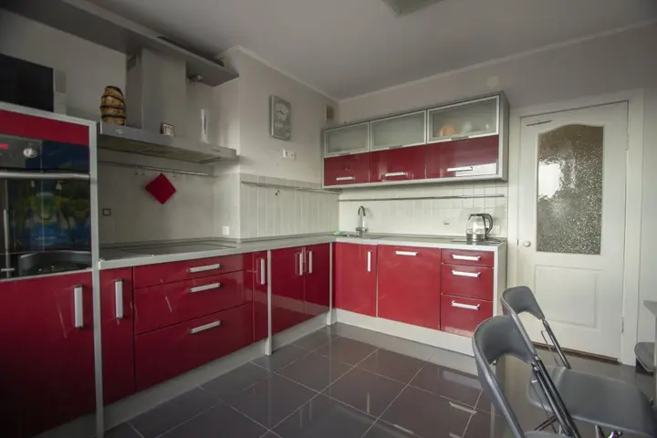Красноярск: Dvukhkomnatnaya kvartira Planeta Apartments