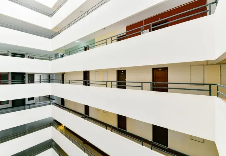 Эрамаллур: Plaza Suites