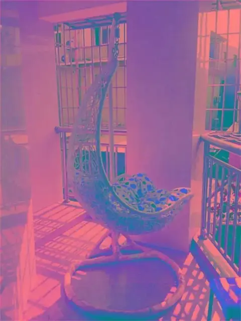 carousel image 3