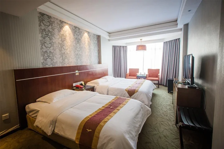 Шаогуань: Yutian Hotel