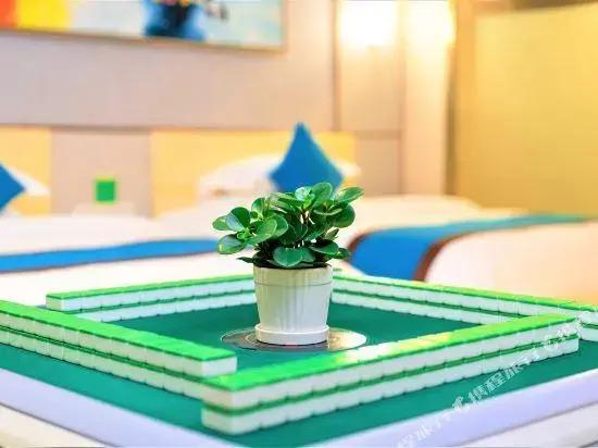 Юйлинь: Jintone Hotel Yulin Yuchai Branch