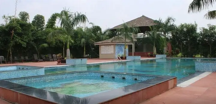 OYO Premium Corbett In Dhela Road — фото 2