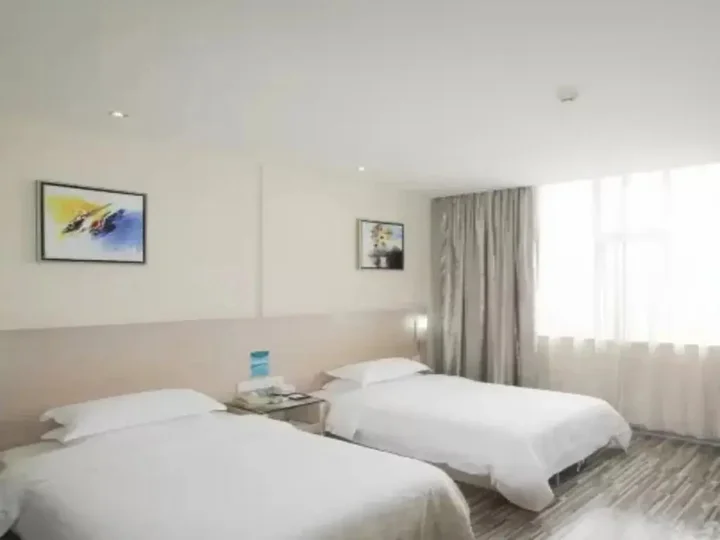 Гуйлинь: City Comfort Inn Guilin High Tech District Wanda Branch