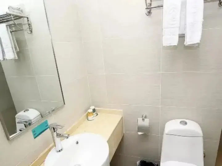 Гуйлинь: City Comfort Inn Guilin High Tech District Wanda Branch