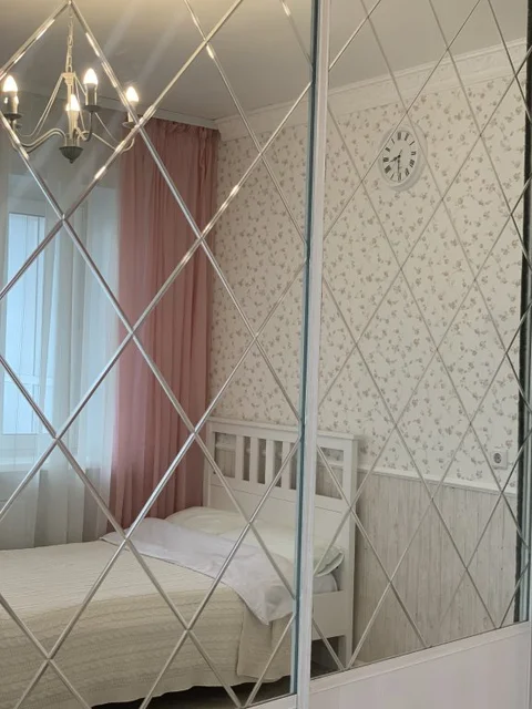 Красноярск: Апартаменты на Дмитрия Мартынова 24