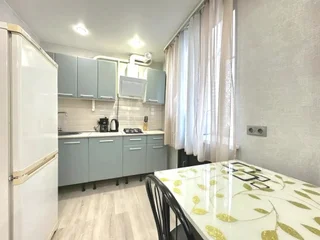 Кемерово: Квартира двухкомнатная в центре на Красноармейской