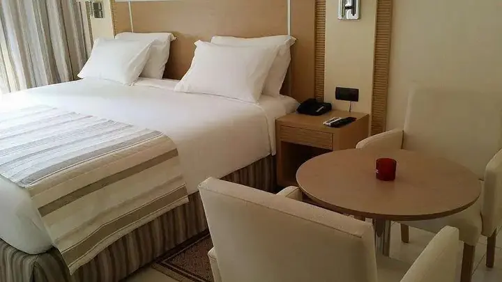 Беджая: Hotel Restaurant La Roseraie