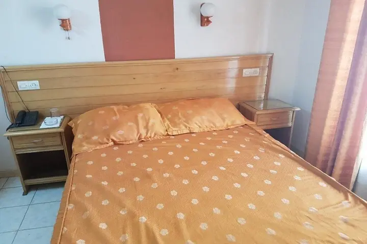 Оран: Hotel Timgad