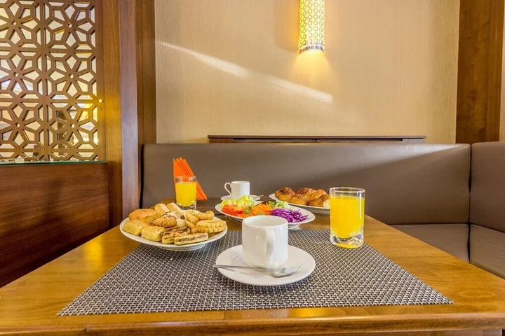 Сетиф: Hotel Azdif