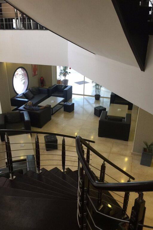 Оран: Liberté Hôtel Oran