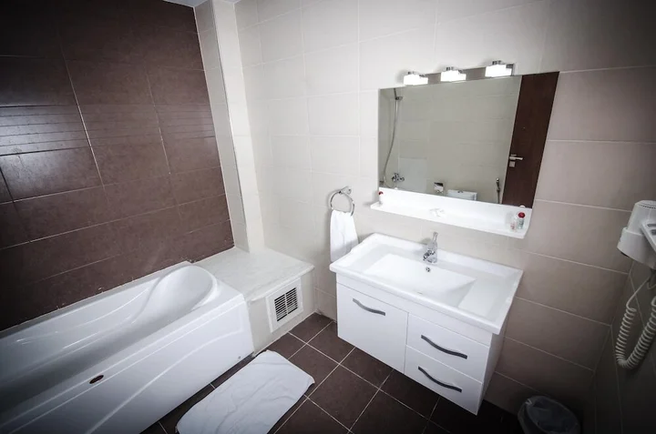 Константина: Hotel Elbey Constantine