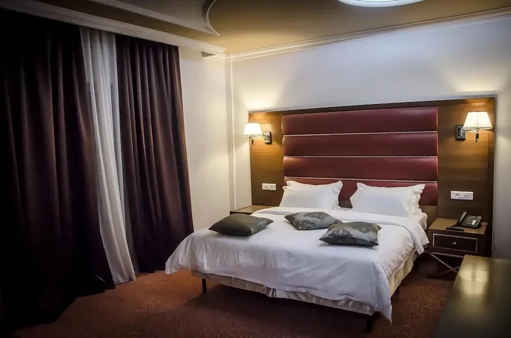 Константина: Hotel Elbey Constantine
