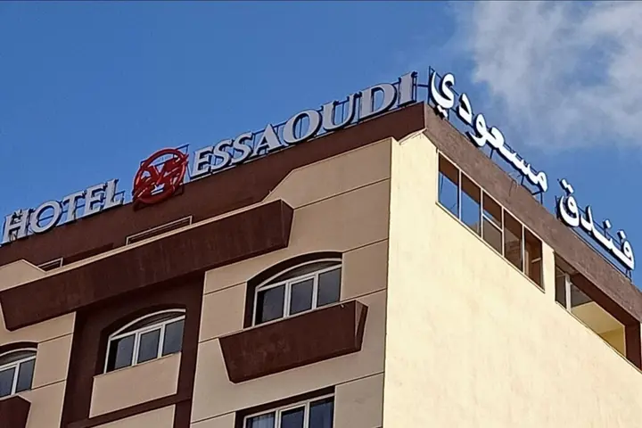 Батна: Hotel Messaoudi