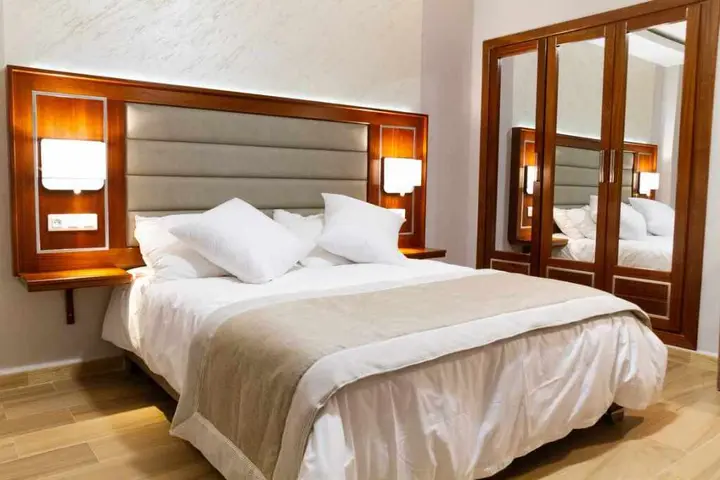 Туджа: Hôtel Auberge des Sources