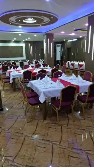 Бени-Саф: Hotel El Mokhtar