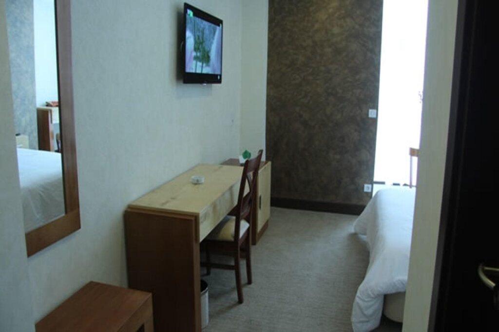 Бордж-Бу-Арреридж: Hotel Beni Hamad