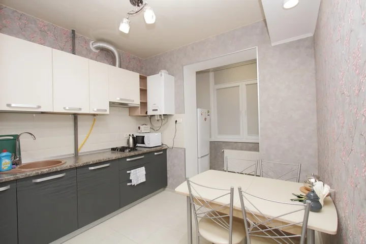 Симферополь: Good Day Apartments