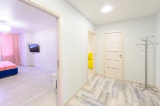 Владимир: Апартаменты Home Away From Home