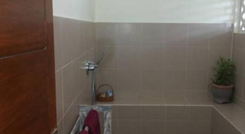 Бунутан: Fishermen's Guesthouse