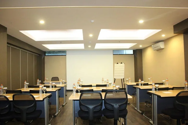Бандунг: Kalya Hotel Bandung