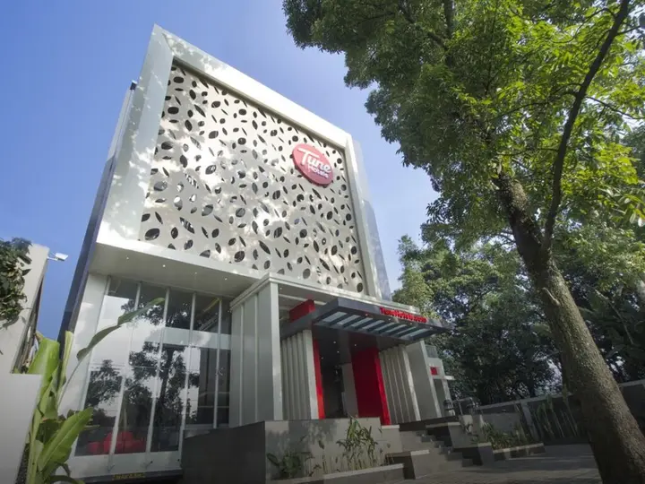 Бандунг: Kalya Hotel Bandung