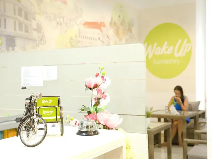 Джокьякарта: Wakeup Homestay - Hostel