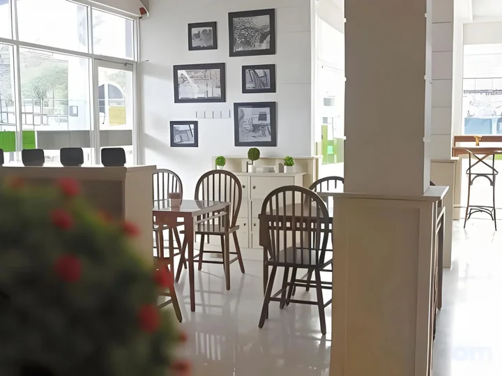 Джокьякарта: Wakeup Homestay - Hostel