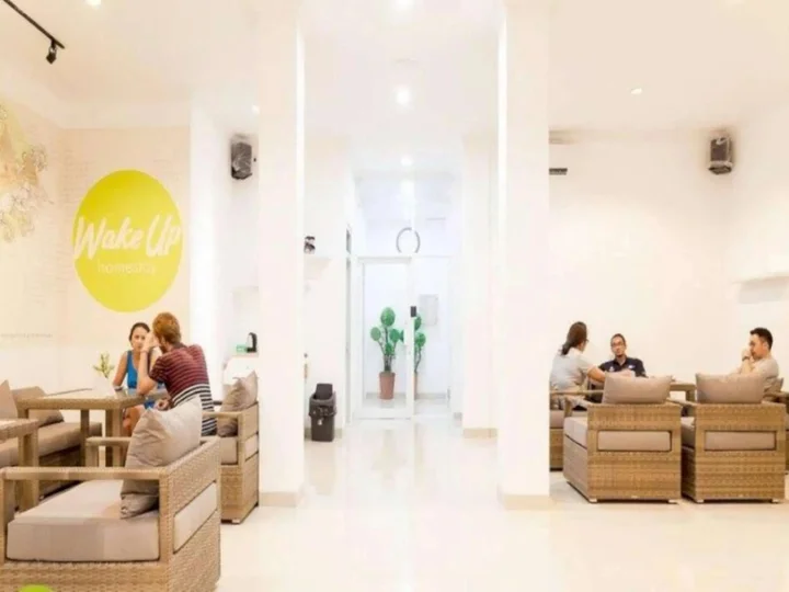 Джокьякарта: Wakeup Homestay - Hostel
