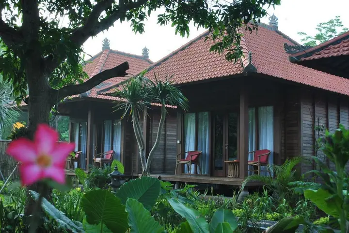 Лембонган-Айленд: Kencana Garden Bungalow