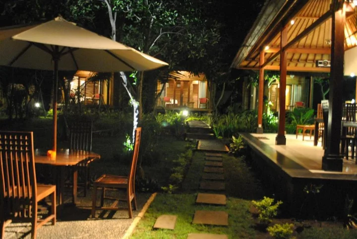 Лембонган-Айленд: Kencana Garden Bungalow