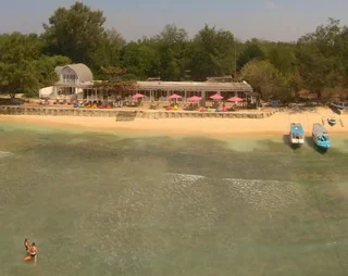 Гили-Мено: Meno Mojo Beach Resort