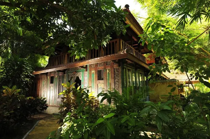 Пемутеран: Pondok Sari Beach & Spa Resort