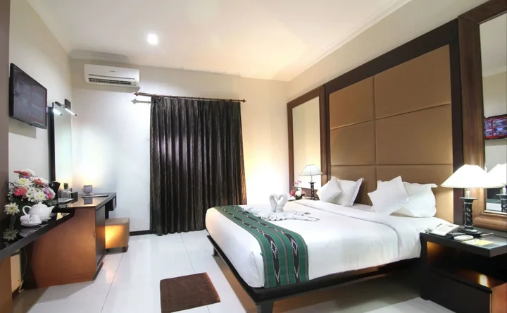 Маланг: The Aliante Hotel