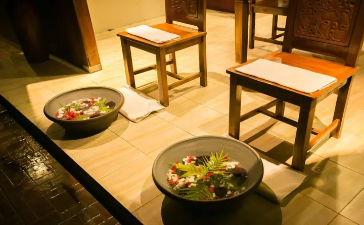 Таро: Senetan Villas and Spa Resort