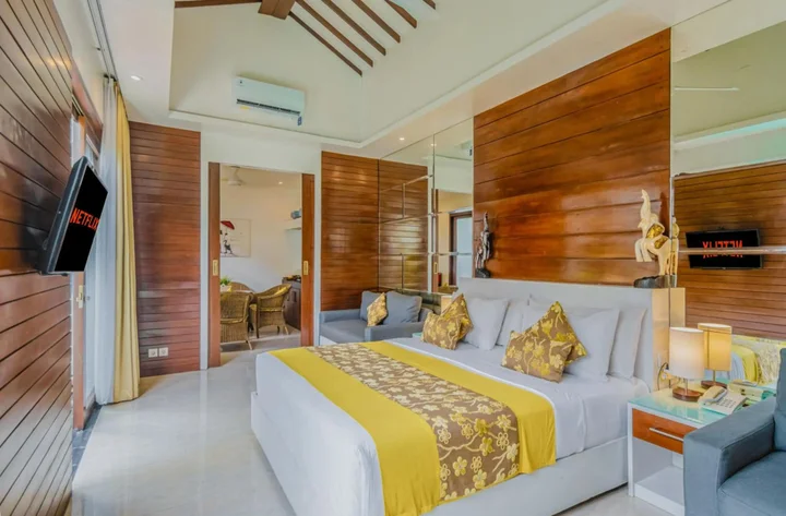 Таро: Senetan Villas and Spa Resort