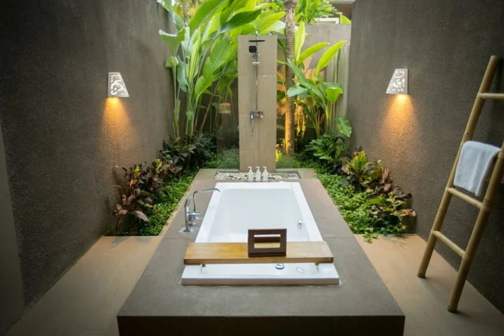 Таро: Senetan Villas and Spa Resort