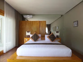 Таро: Senetan Villas and Spa Resort