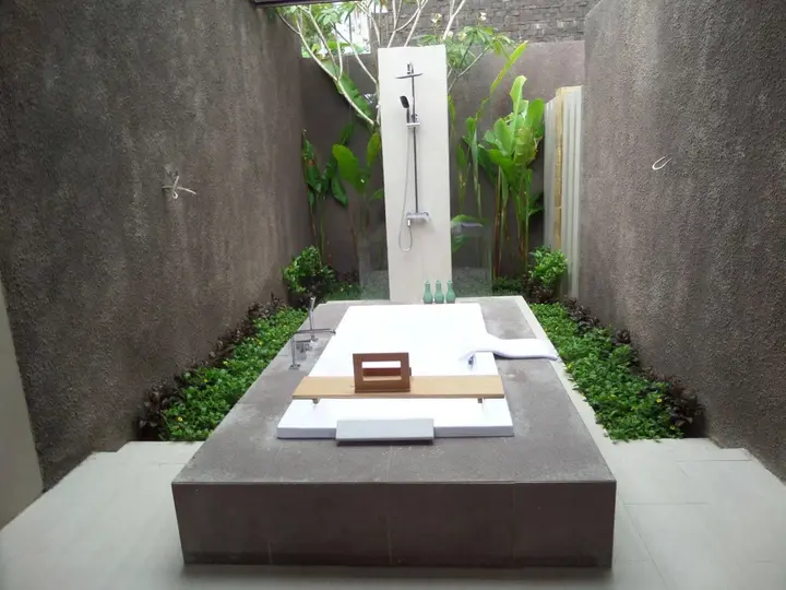 Таро: Senetan Villas and Spa Resort