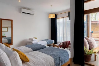 Гили Траванган: Pesona Beach Resort & Spa