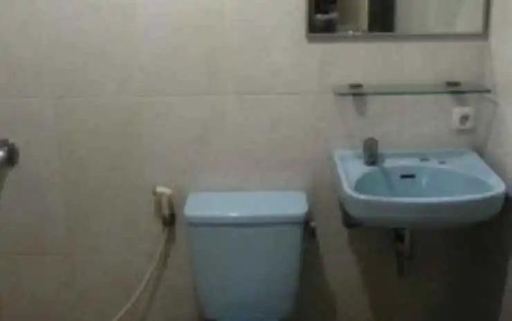 Суракарта: Hotel Trio