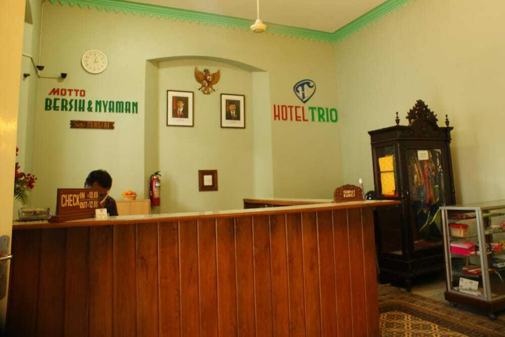 Суракарта: Hotel Trio