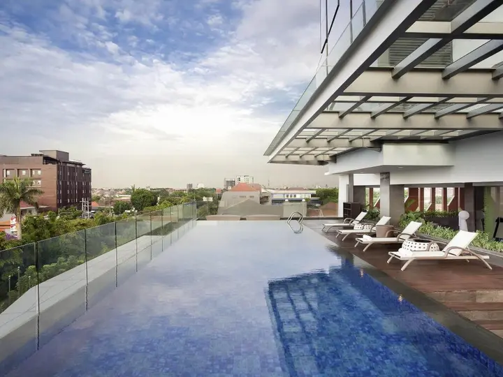 Сурабая: The Southern Hotel Surabaya
