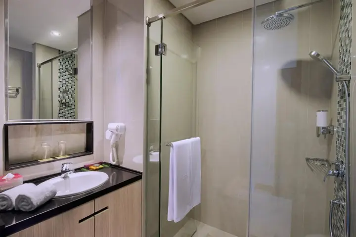 Сурабая: The Southern Hotel Surabaya