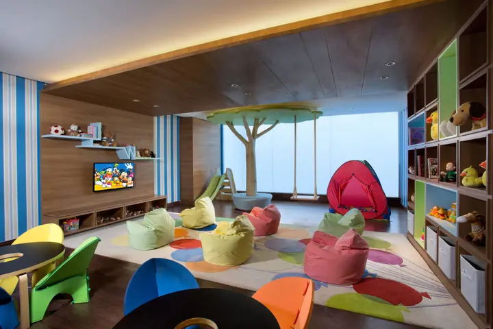 Сурабая: Ascott Waterplace Surabaya