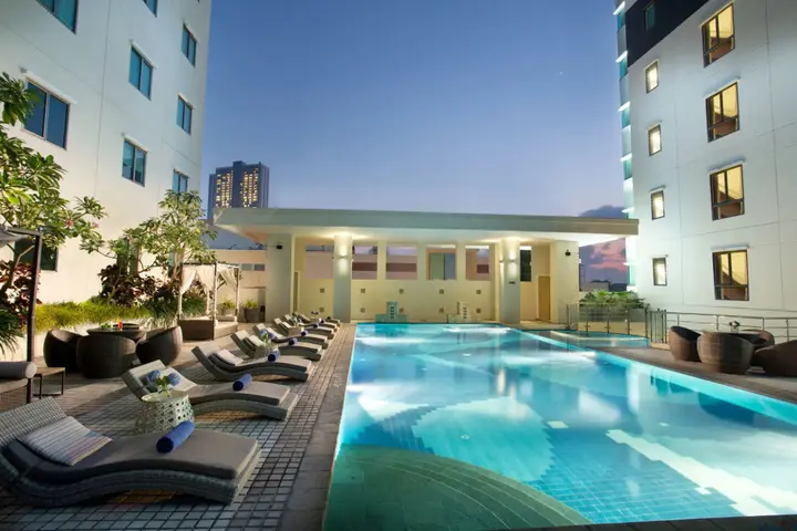 Сурабая: Ascott Waterplace Surabaya