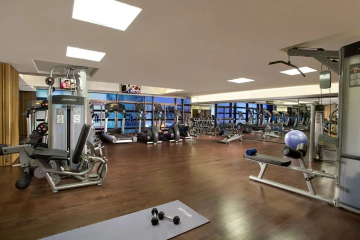 Сурабая: Ascott Waterplace Surabaya