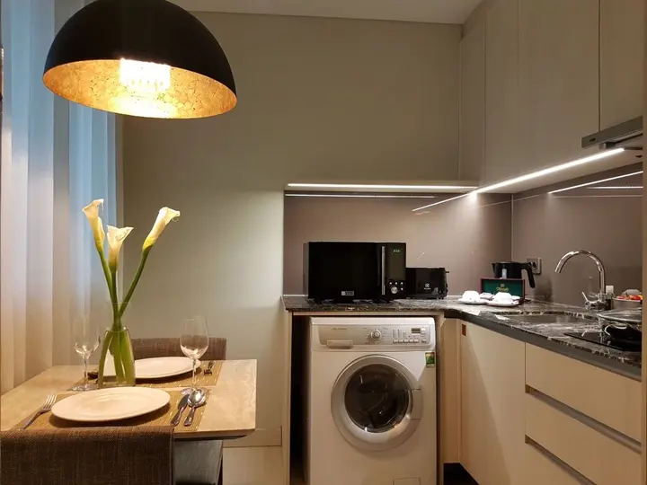 Сурабая: Ascott Waterplace Surabaya