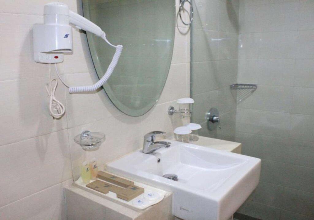 Соронг: Marina Mamberamo Hotel