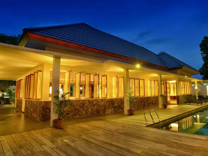 Баньюванги: Blambangan Hotel
