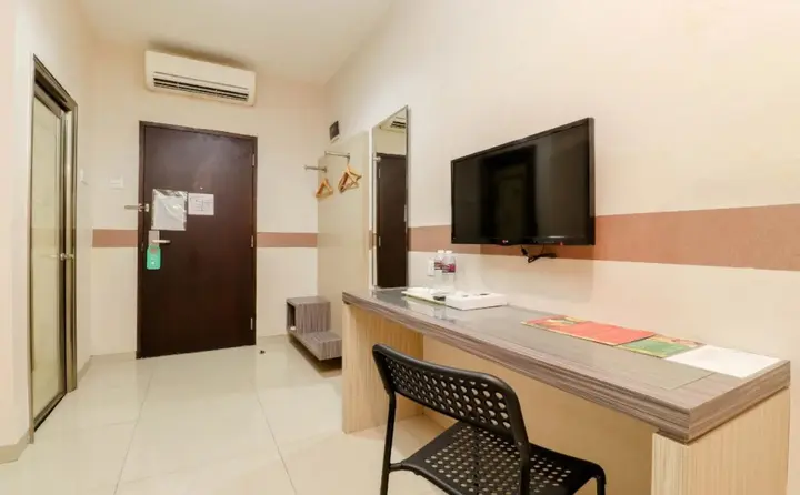 Батам: Lovina Inn Hotel Batam